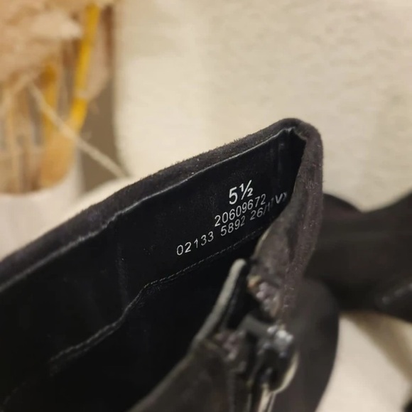 Marks & Spencer Black Floral Heeled Boots - Picture 5 of 5